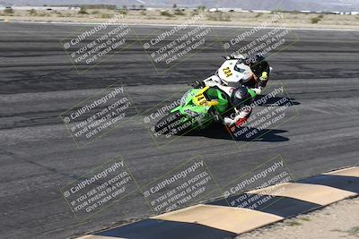 media/Jan-16-2026-CVMA Friday Practice (Fri) [[6f2bf47531]]/5-Racer 4-Trackday1/Session 2 (Bowl)/